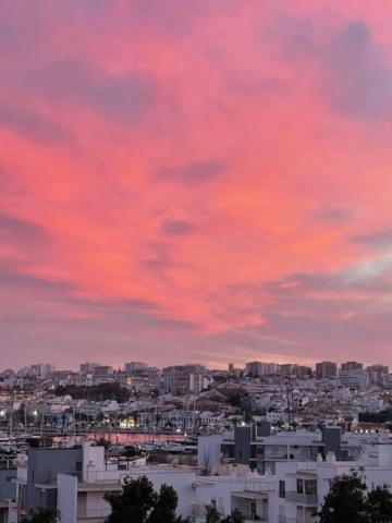 Beautiful Moments Apartment ลากอส ภายนอก รูปภาพ